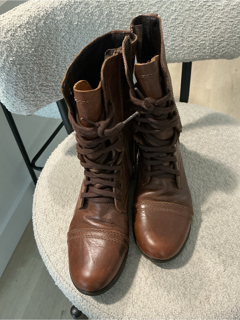 Steve Madden Brown Leather Lace-Up Ankle Boots